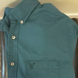 American Eagle Button Down